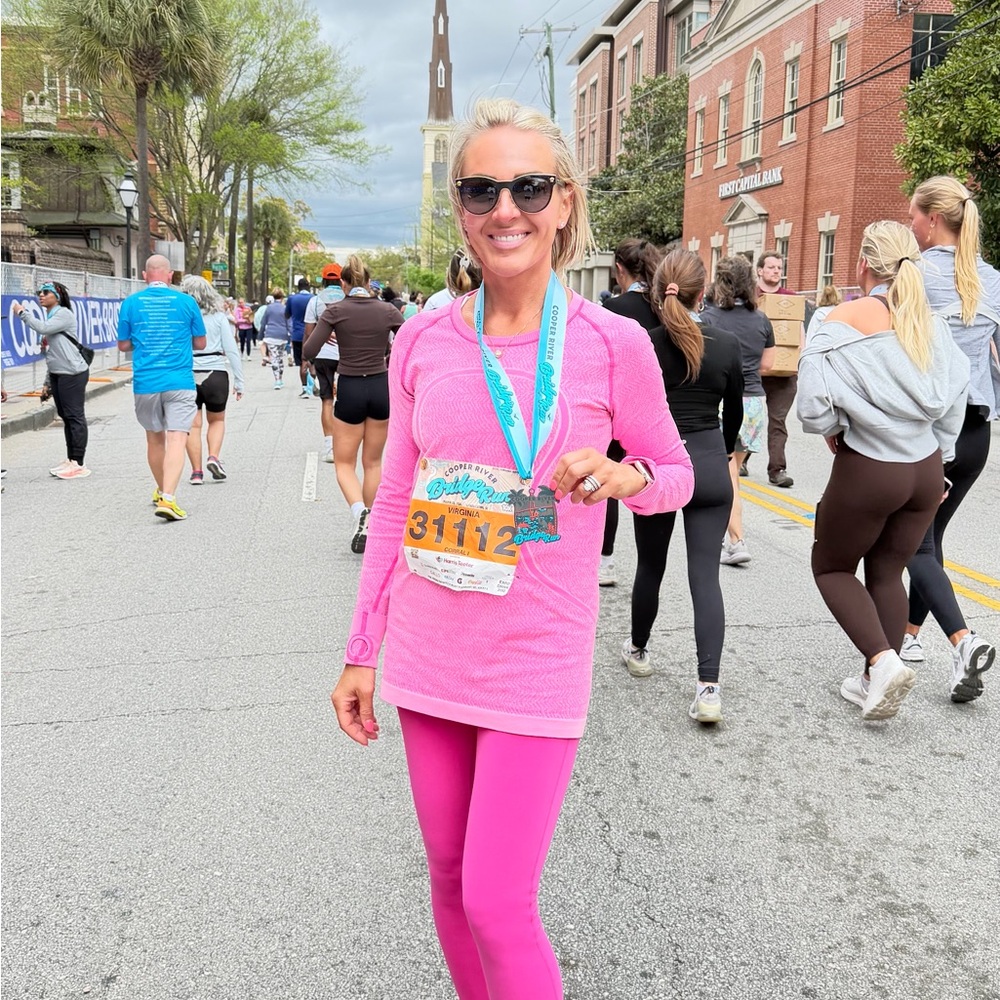 LULULEMON Bright Pink HR leggings